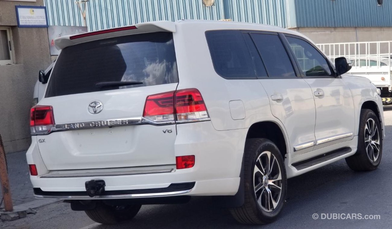 Toyota Land Cruiser 2012 V6 *Shape 2021* Modified 2020 GX "Inside & Outside" *Sun-roof* Perfect Condition