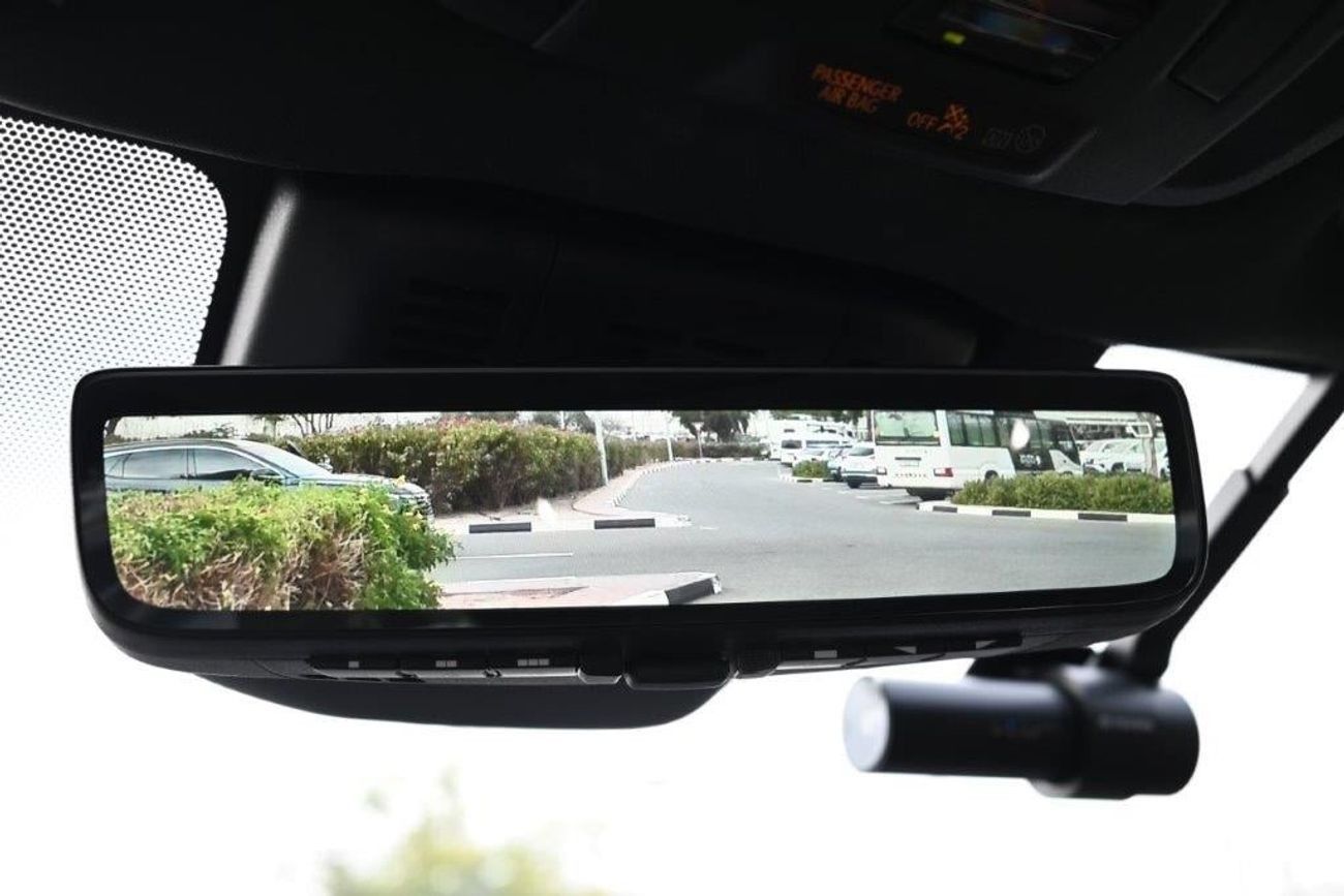 تويوتا كراون 2.5L HYBRID AWD 5 SEATER AT TECH PLUS