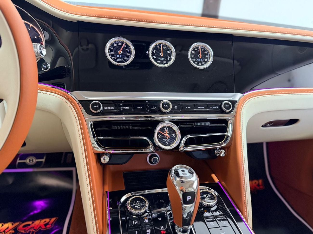 بنتلي فلاينج سبور 4.0T V8