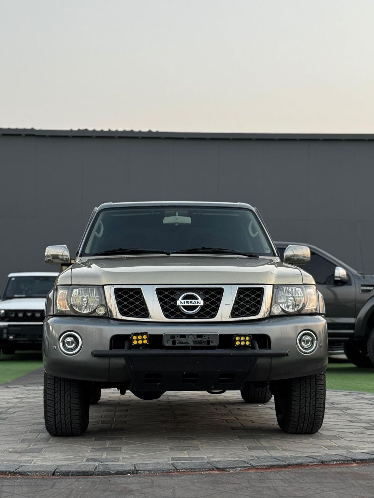 Nissan Patrol Safari