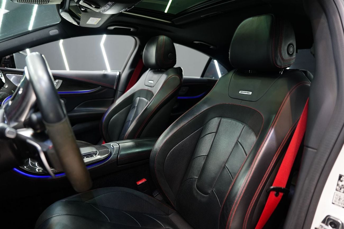 مرسيدس بنز CLS 53 AMG 4Matic Plus, AMG Track Pace, Carbon Fiber Interior!!