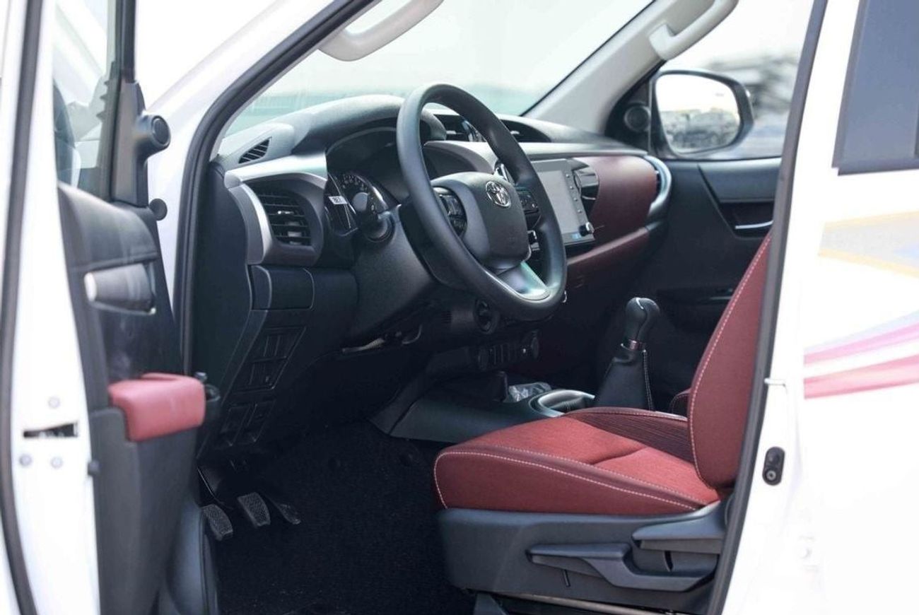 تويوتا هيلوكس 2025 TOYOTA HILUX 2.7 SR5 - SUPER WHITE inside RED | Export Only