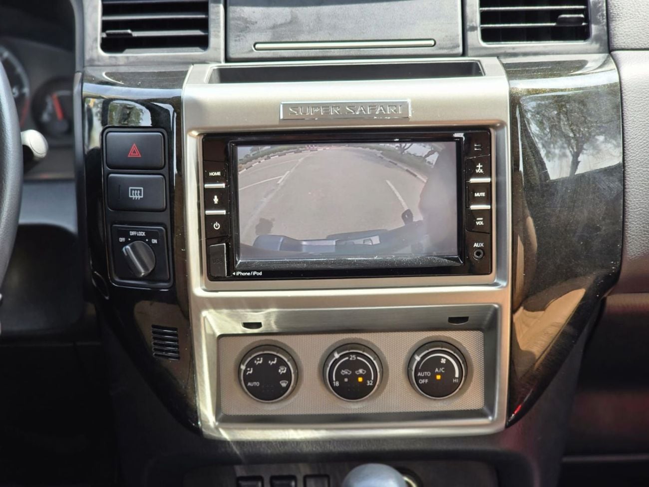 Nissan Patrol Super Safari Super Safari 2021 GCC FULLY LOADED LOW MILEAGE IN MINT CONDITION