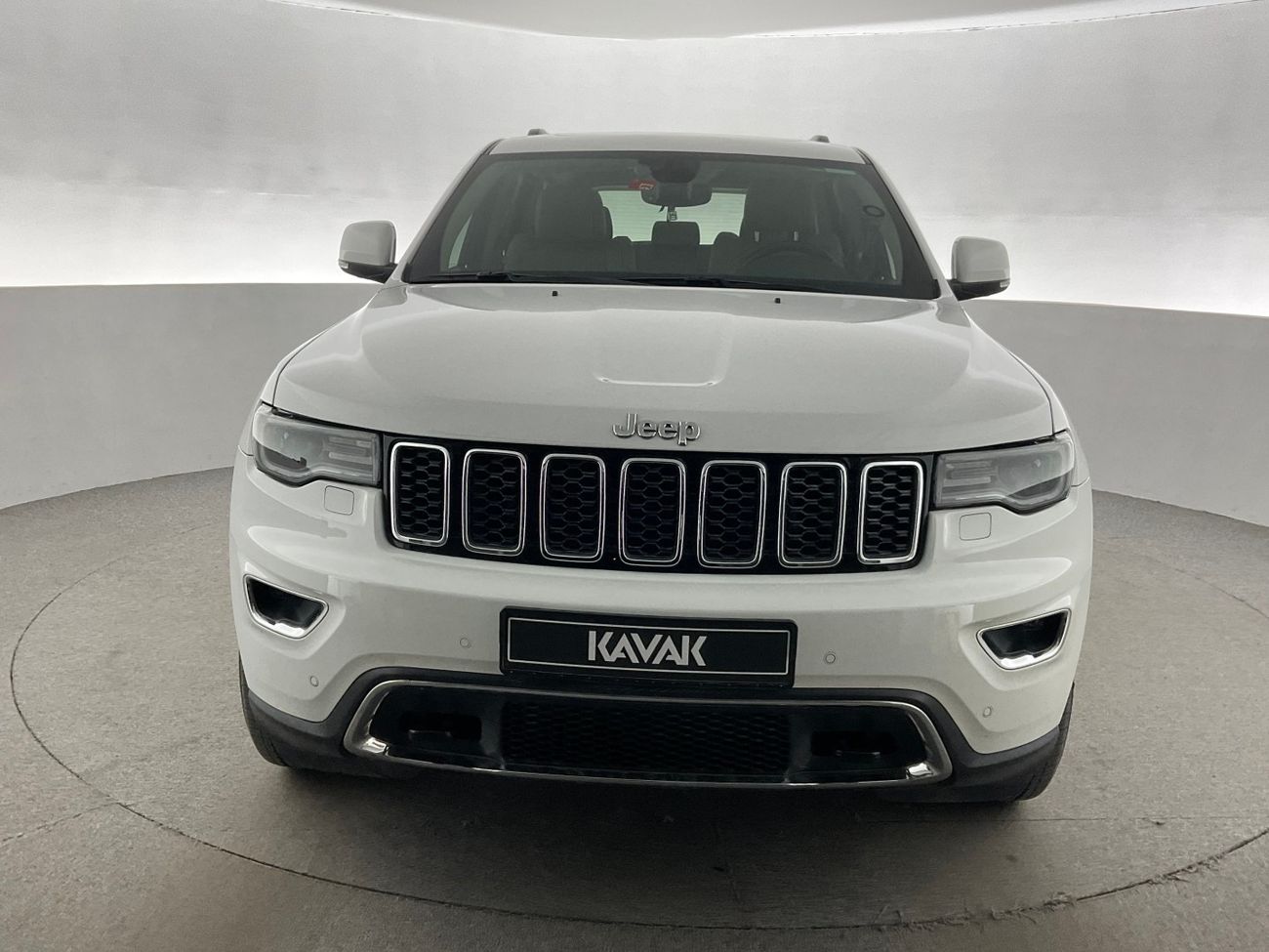 Ford Everest XLT | Guaranteed Warranty | 0 Down Payment