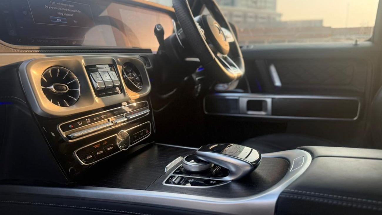 مرسيدس بنز G 63 AMG Mercedes Benz G63 RHD petrol engine top option