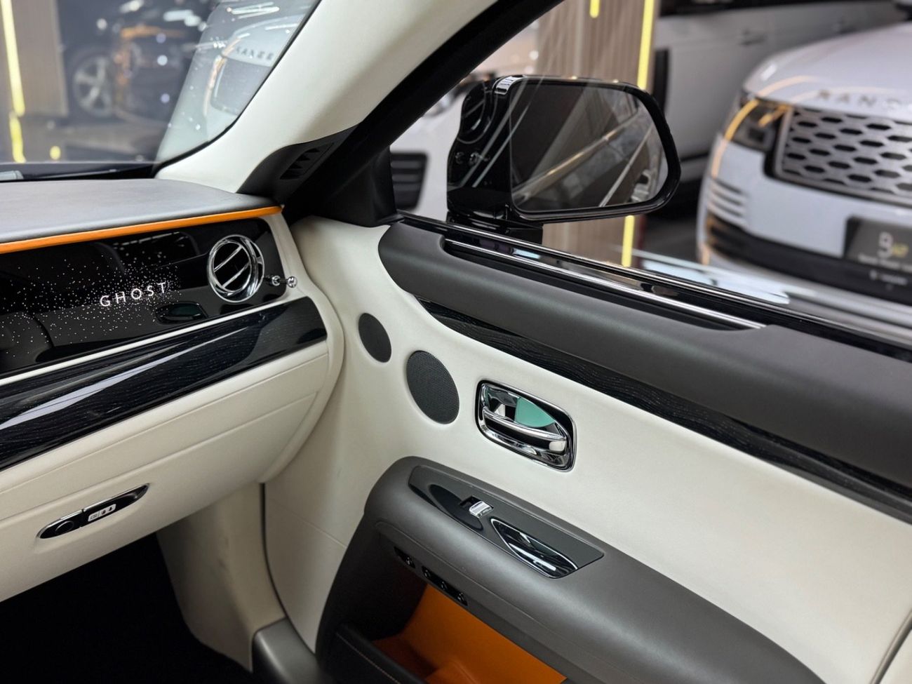 رولز رويس جوست 6.75T Short Wheelbase