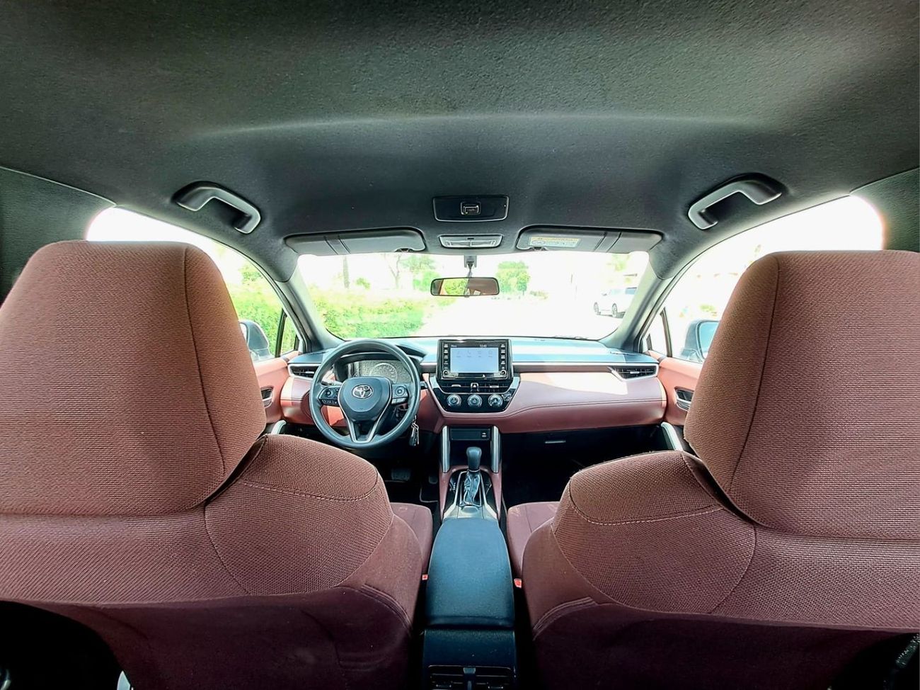 تويوتا كورولا كروس 2022 1.8L GCC (1190/-MONTHLY)