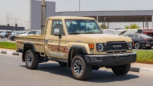 تويوتا لاند كروزر بيك آب 2024 Toyota Land Cruiser LC 79 4.0L AT Petrol (Beige)