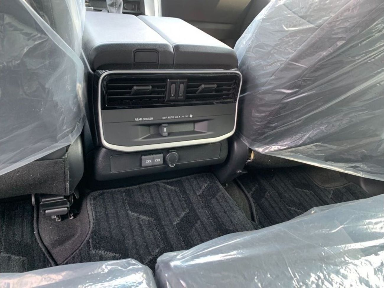 تويوتا لاند كروزر 2024 TOYOTA LAND CRUISER GXR 4.0L V6