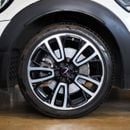 ميني كوبر إس كونتري مان AED 2,011 P.M • 0% Downpayment • MINI Countryman S ALL4   • Agency Warranty