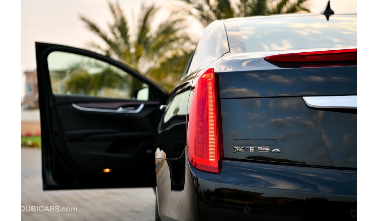 Cadillac XTS Agency Warranty and Service Contract! - XTS4 3.6L V6 - GCC - AED 1,418 PER MONTH - 0% DOWNPAYMENT