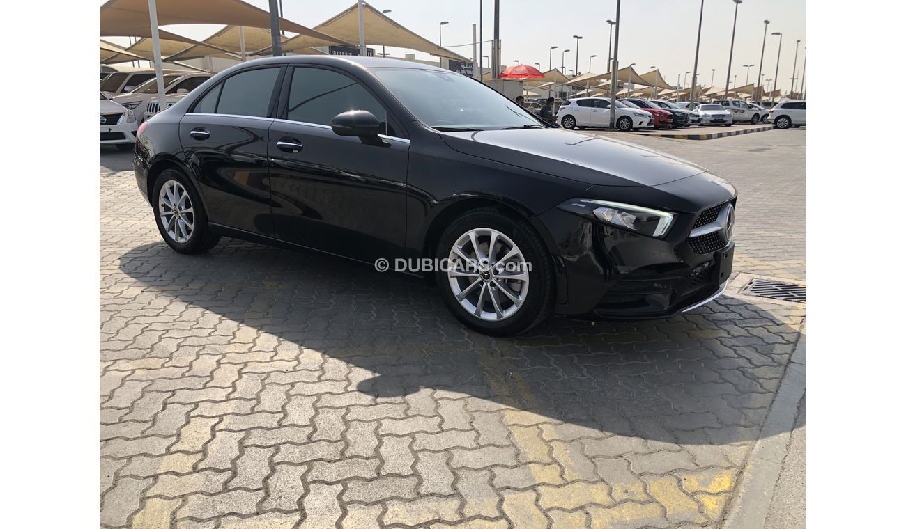 مرسيدس بنز A 220 وارد كوري