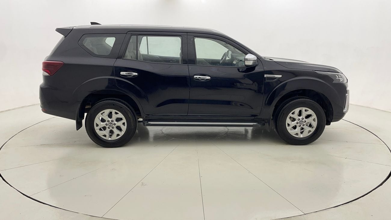 نيسان إكستيرا TITANIUM 2.5 | بدون دفعة مقدمة | اختبار القيادة في المنزل