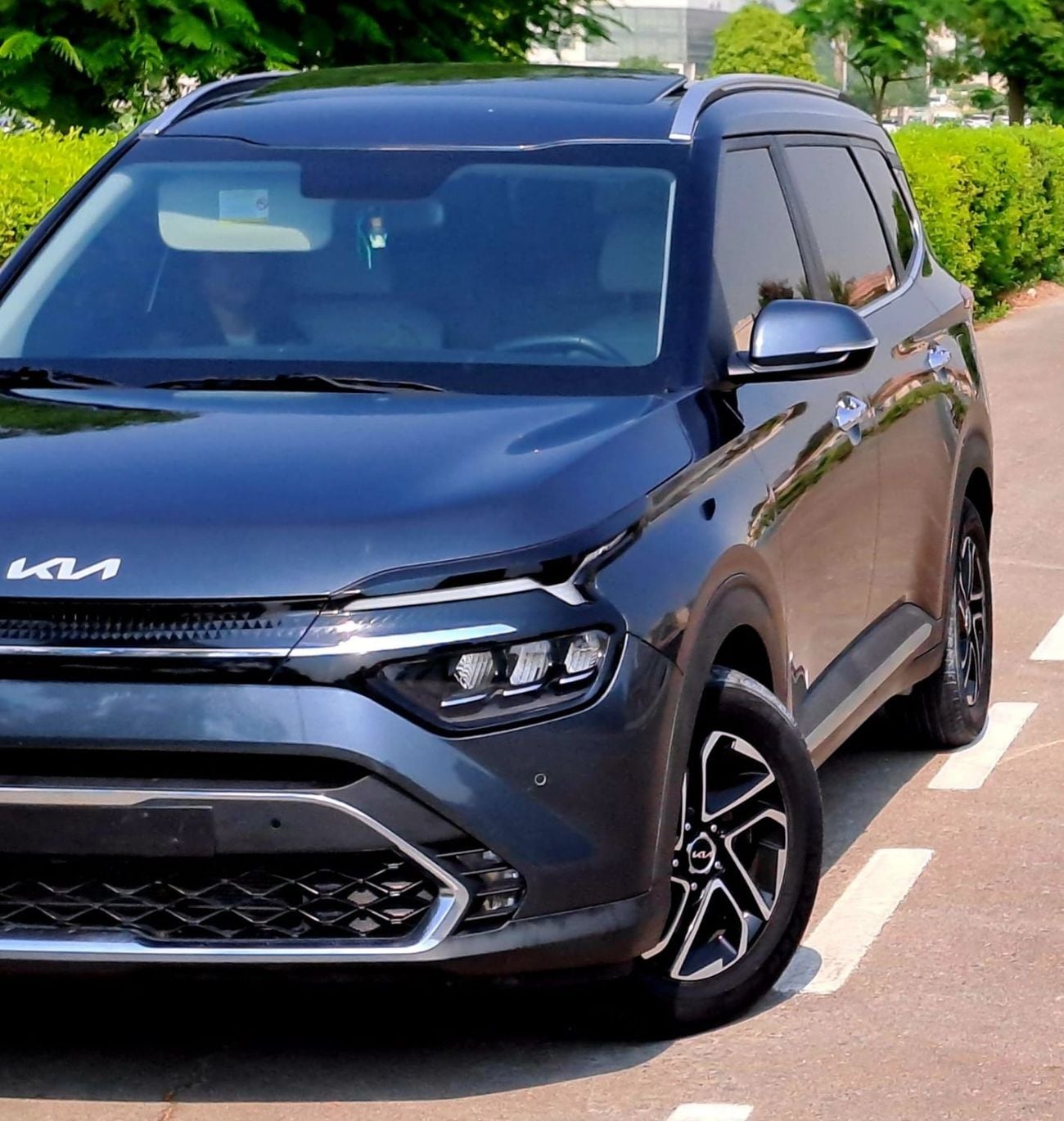 Kia Carens EX 1078/- Monthly Kia Carens 2024 | NO CONVENIENCE CHARGES ! GCC| AGENCY MAINTAINED ! ACCIDENT FREE.