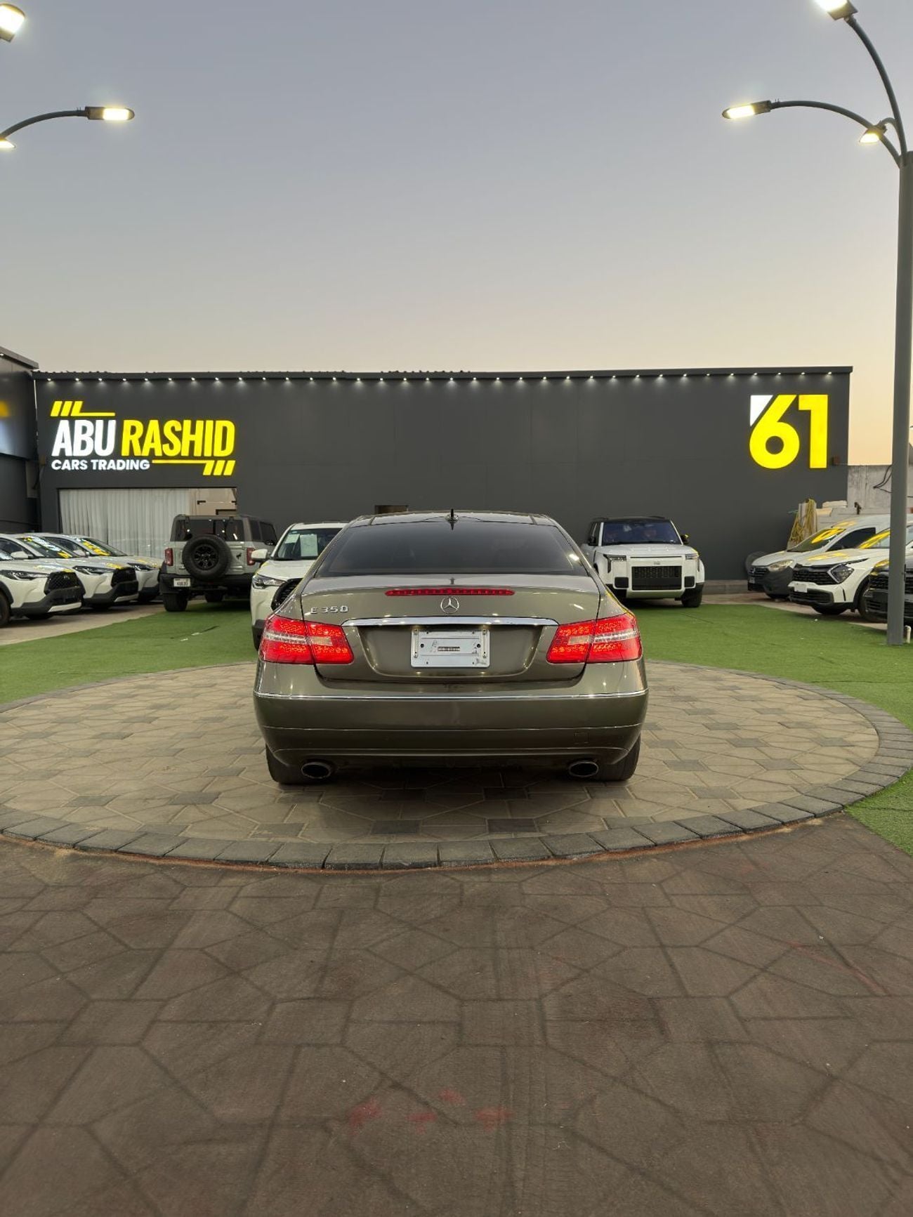 مرسيدس بنز E 350 SPORTS Std 3.5L