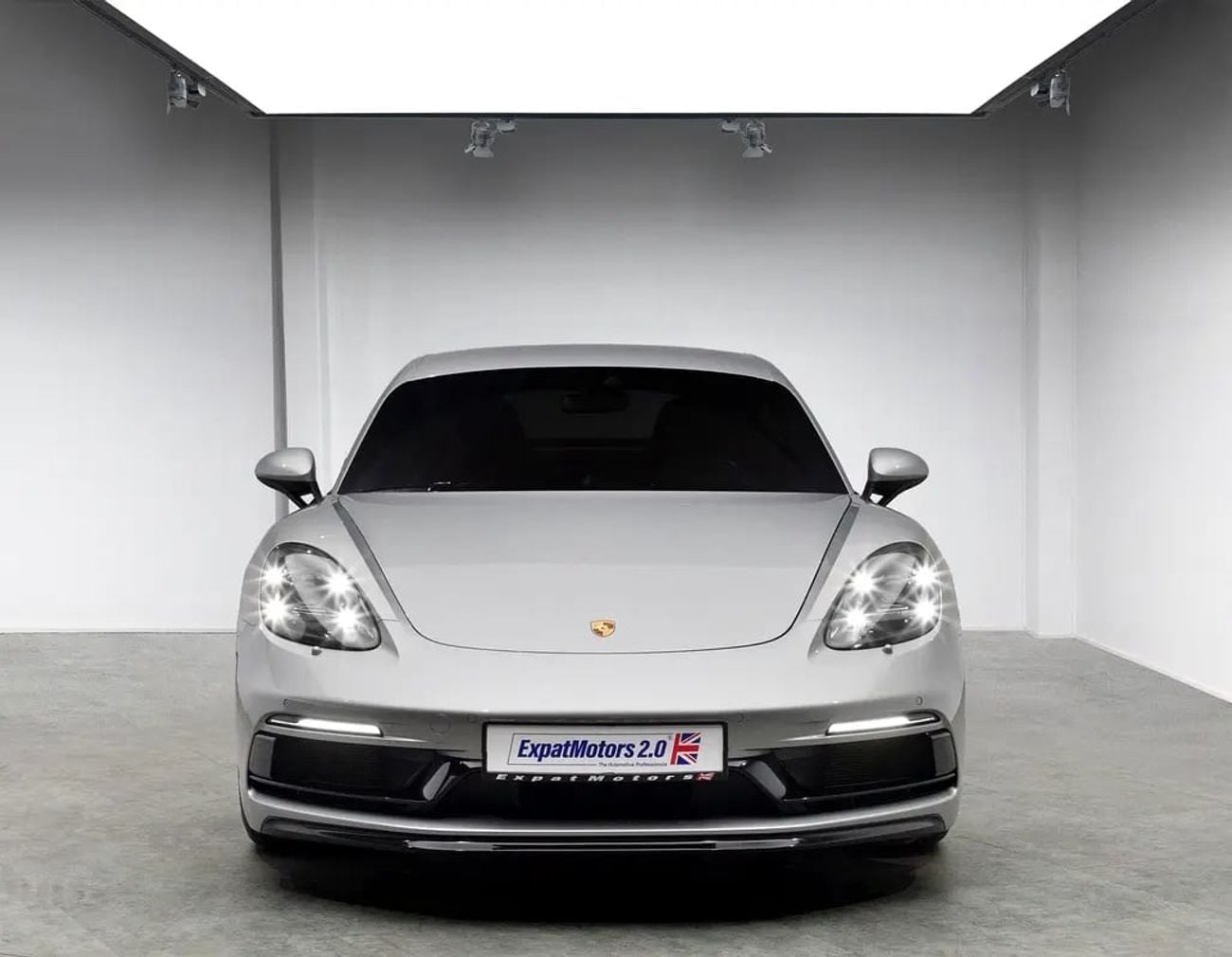 Porsche 718 Cayman GTS • Sport Chrono • FSH • GCC Spec