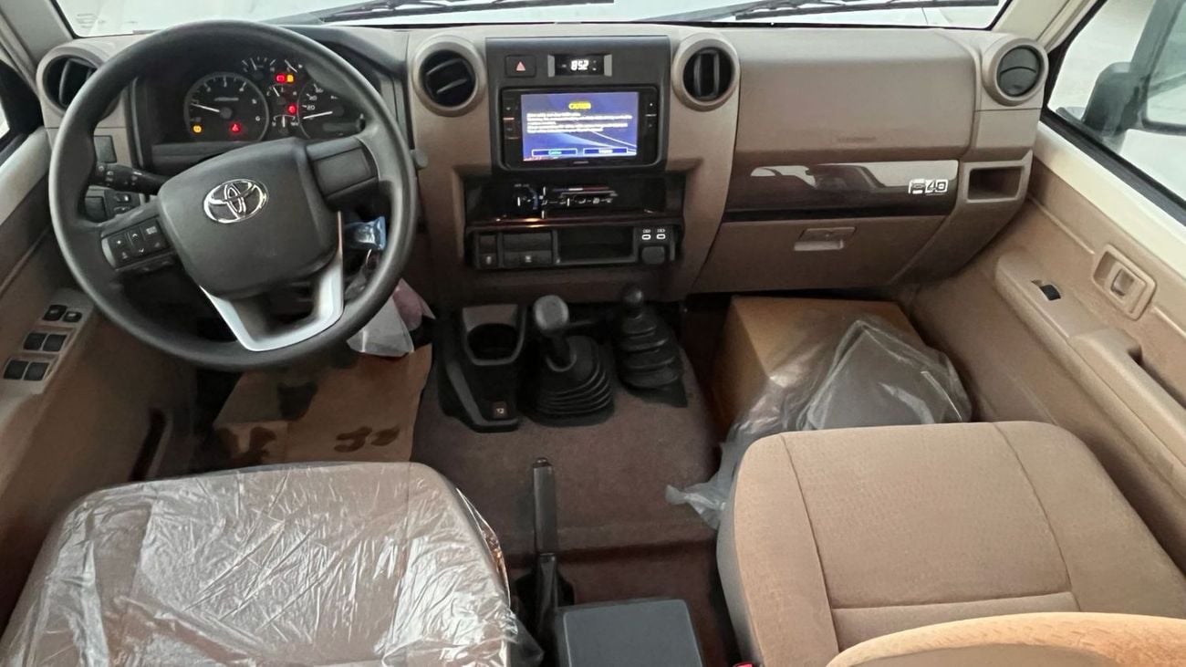 Toyota Land Cruiser Pickup 70