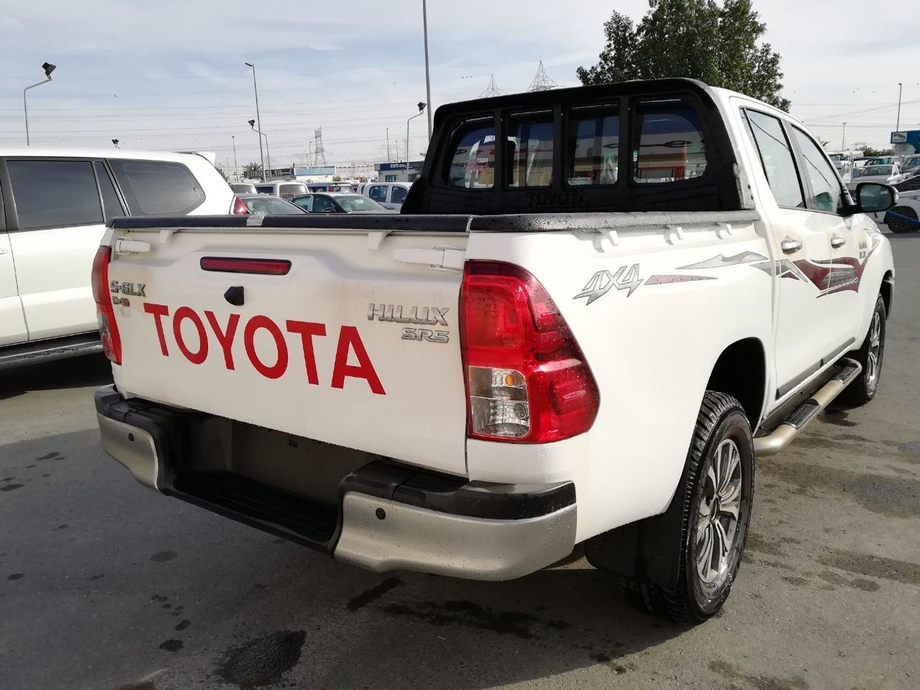 Toyota Hilux 2018 full option Disesl