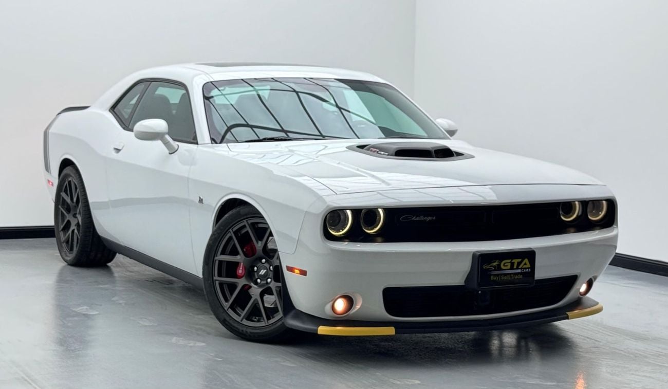 دودج تشالينجر Scat Pack 6.4L (485 HP) 2018 Dodge Challenger R/T Scat Pack, Warranty, Service History, Low Kms, Exc