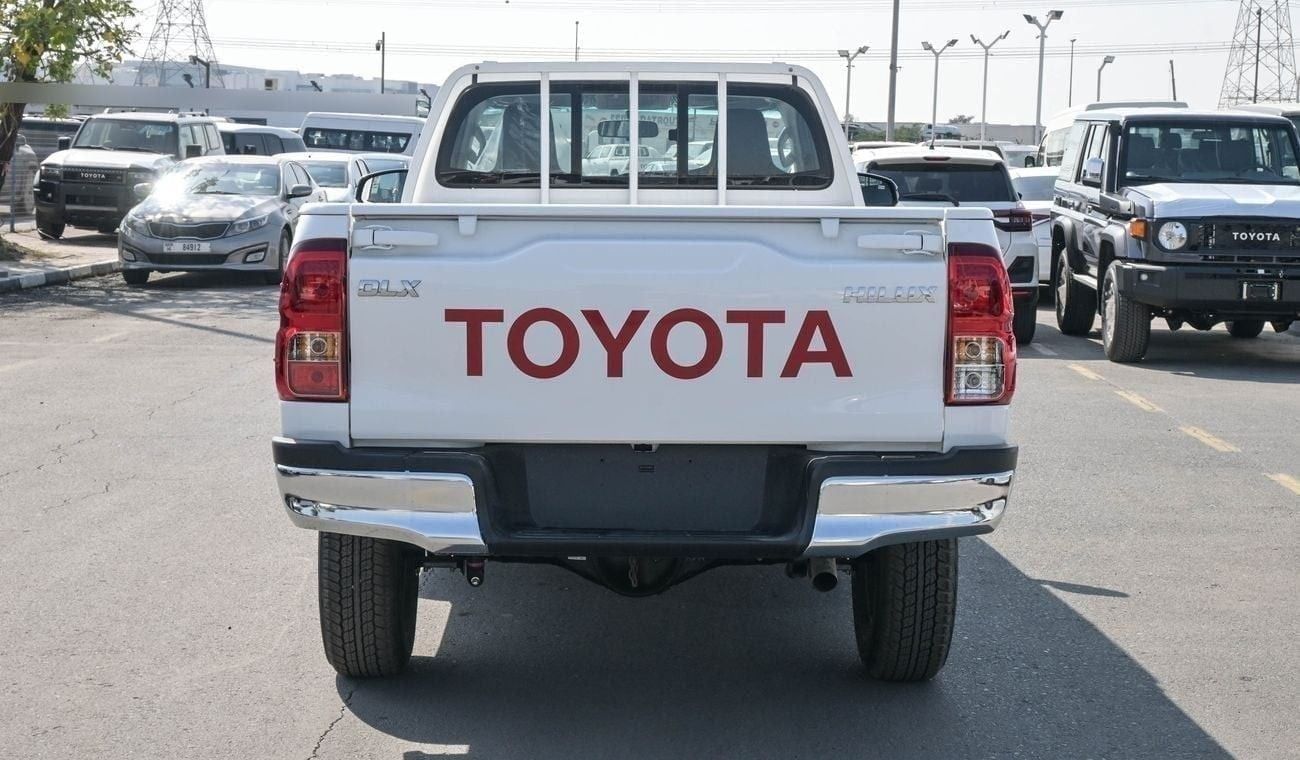 تويوتا هيلوكس 2.4L DLX