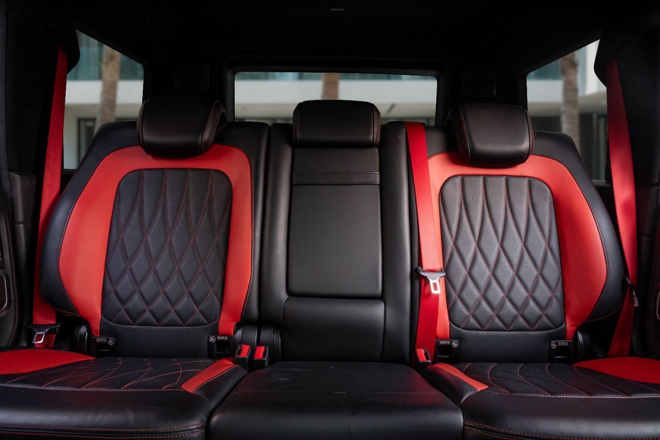 مرسيدس بنز G 63 AMG 63 | 8,998 P.M  | 0% Downpayment | Pristine Condition!