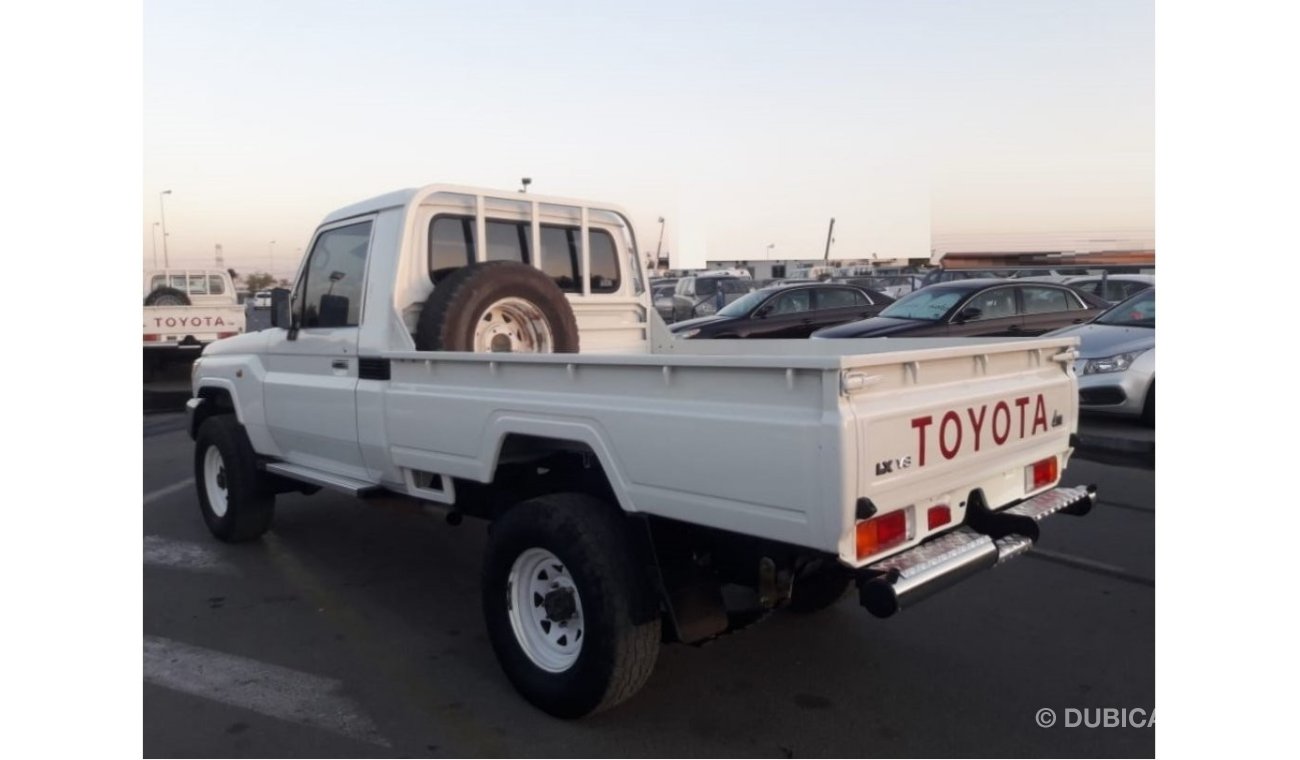 Toyota Land Cruiser Pick Up RIGHT HAND DRIVE (Stock no PM 763)