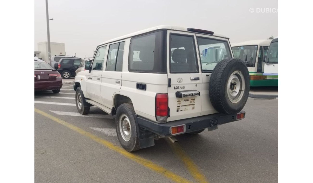 تويوتا لاند كروزر هارد توب land cruiser RIGHT HAND HAND(Stock no PM 560 )