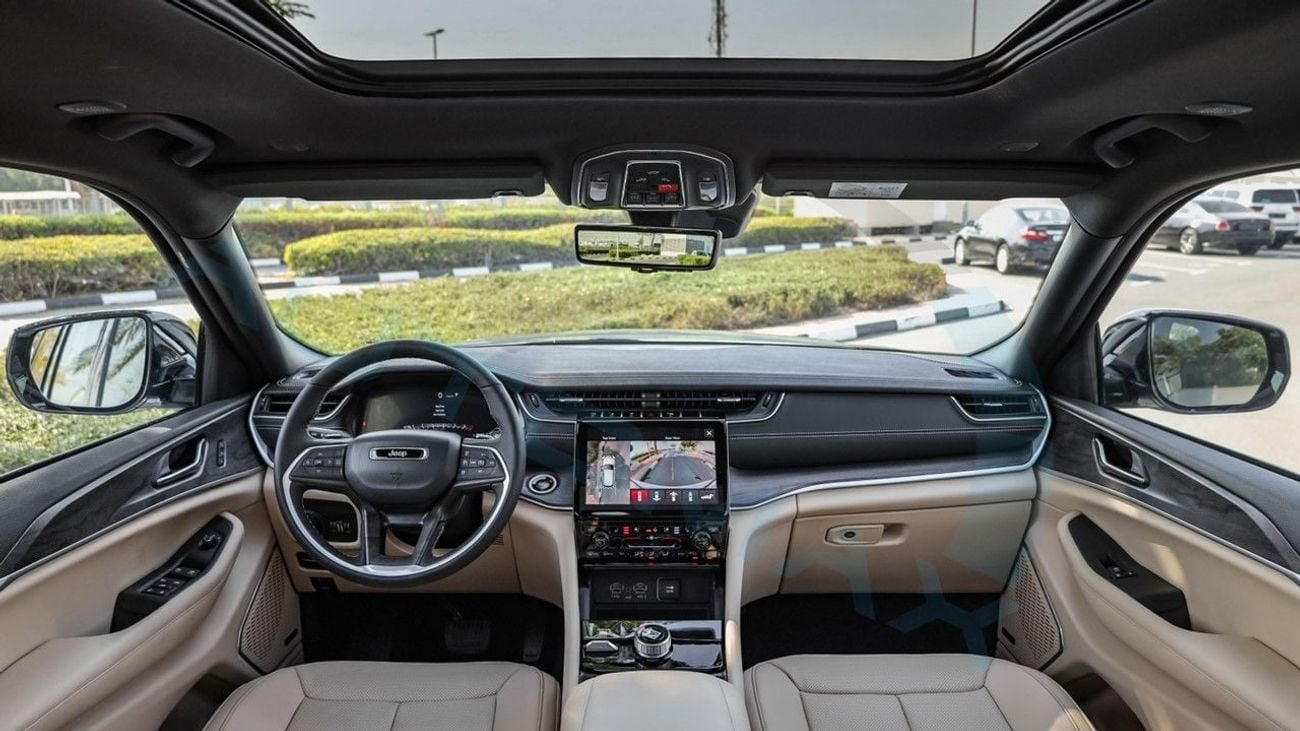 جيب جراند شيروكي L LIMITED PLUS LUXURY V6 3.6L 4X4 2025 GCC 0Km With 3 Years Or 60,000 Km Warranty @Official Dealer