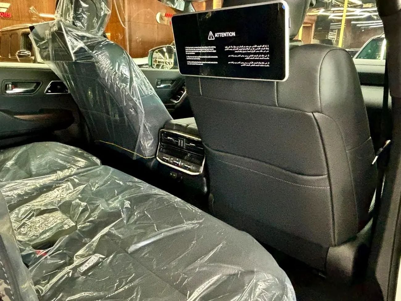 تويوتا لاند كروزر في إكس 4.0L PETROL GCC Specs