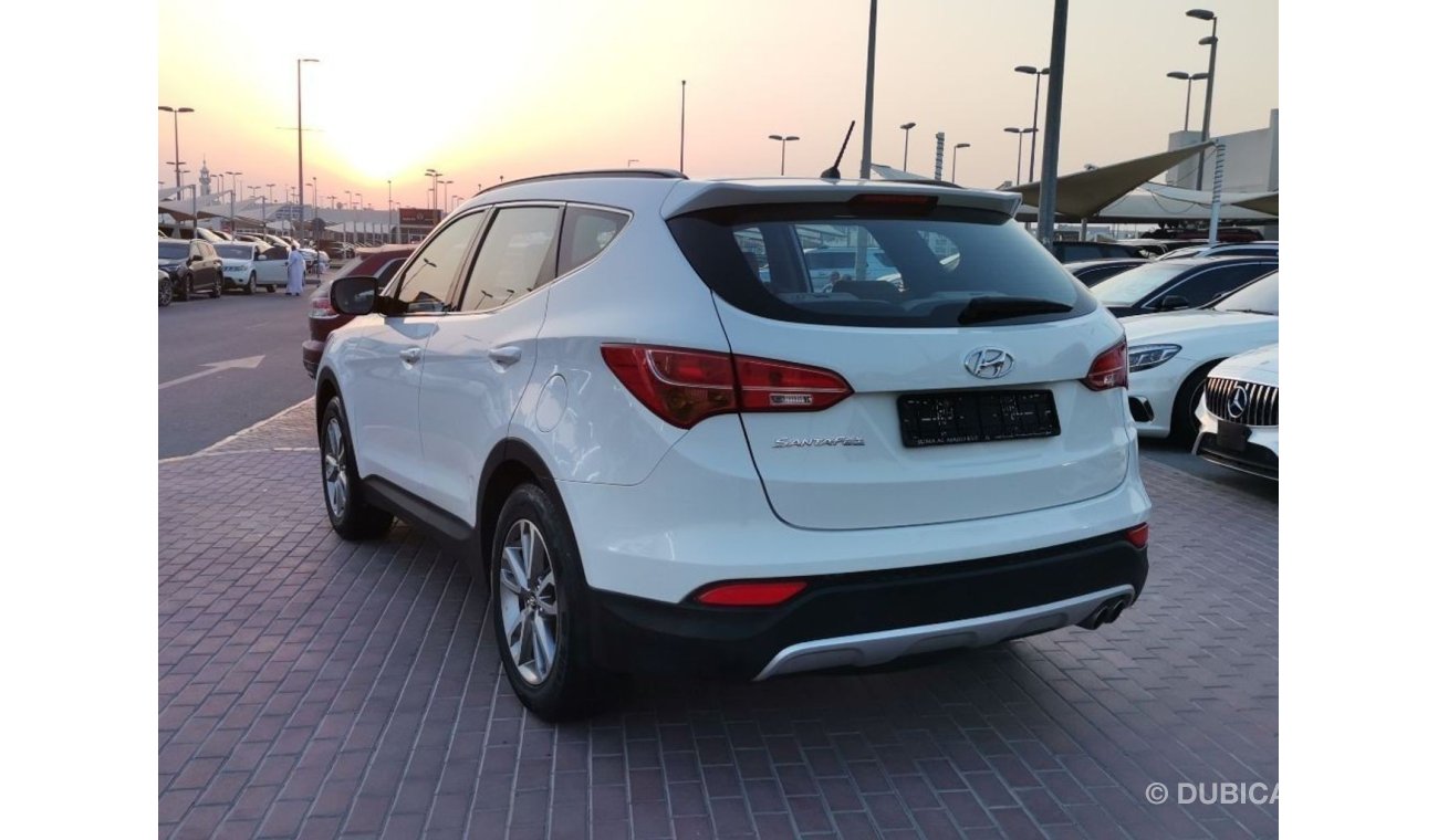 Hyundai Santa Fe Sharja