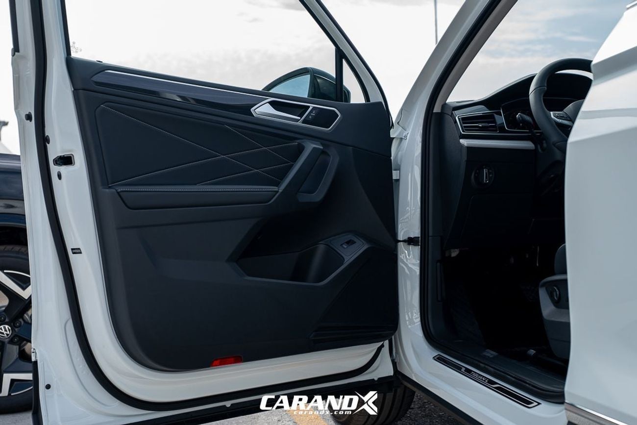 فولكس واجن تيجوان 300TSI Outstanding 1.5L 2025