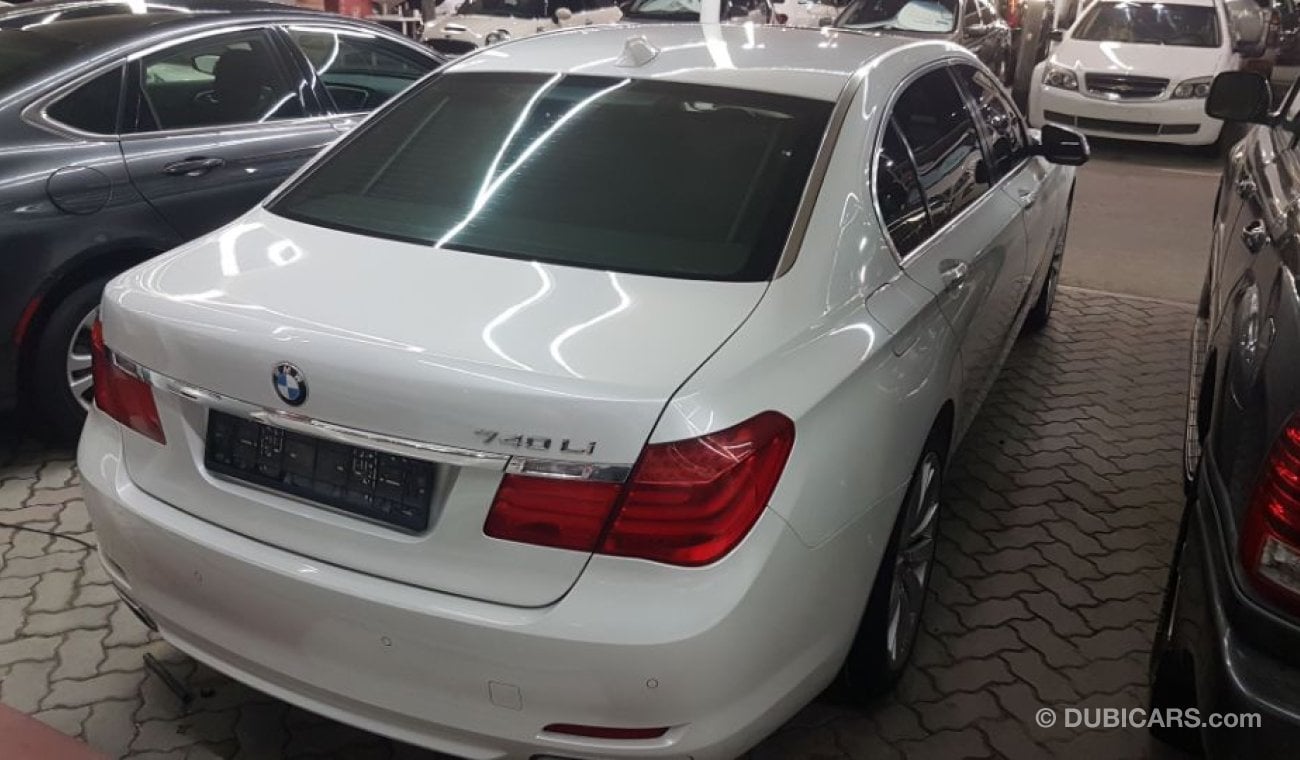 BMW 740Li BMW 740 LI 2012 GCC in excellent condition