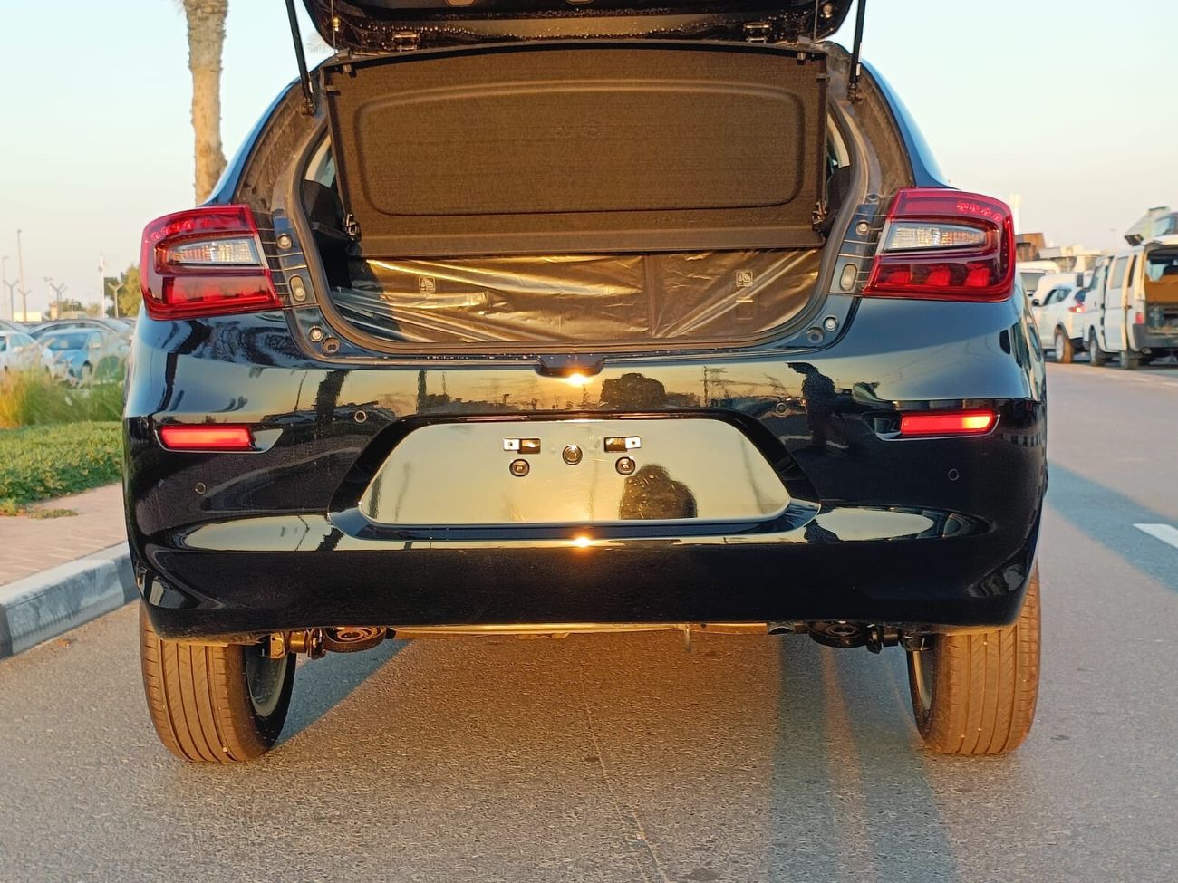 Suzuki Baleno GLX, 1.5L / A/T / 5 SEATER / 360° CAMERA / PUSH START / Different Colors Available / CODE#BGLXF