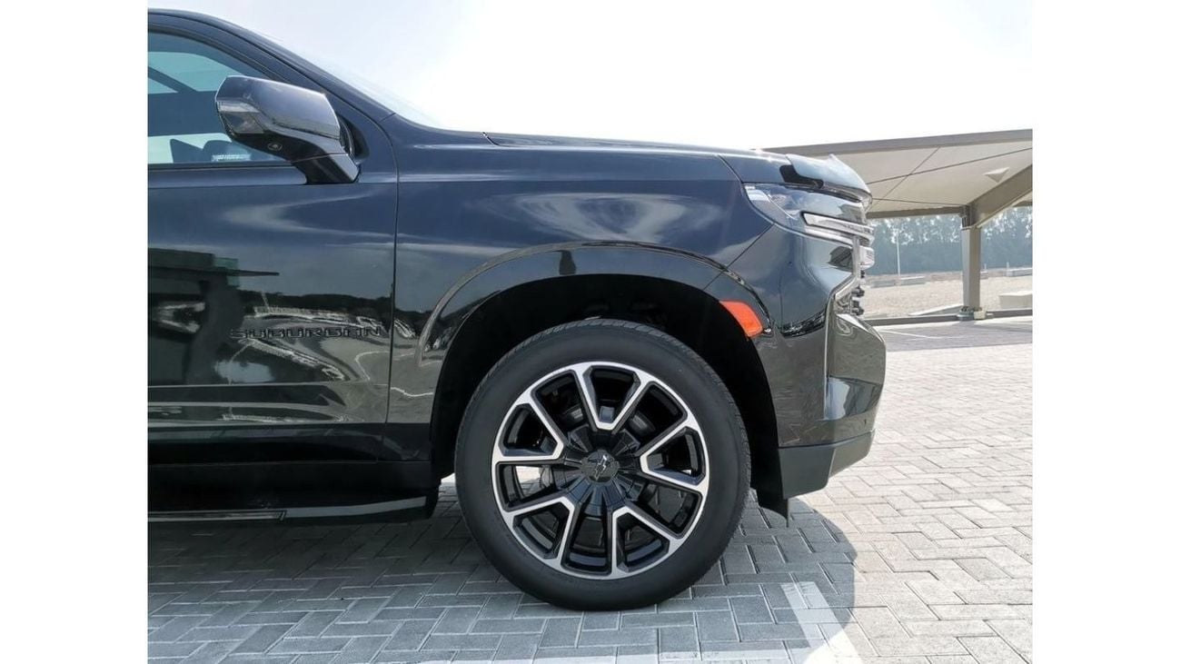 Chevrolet Suburban Chevrolet RST Suburban Diesel - 2021 - Black