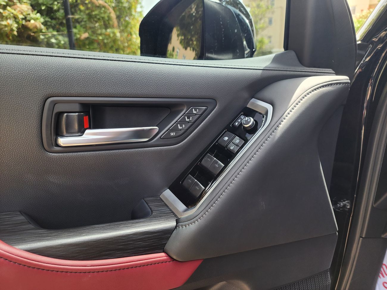 تويوتا لاند كروزر 3.5T VXR