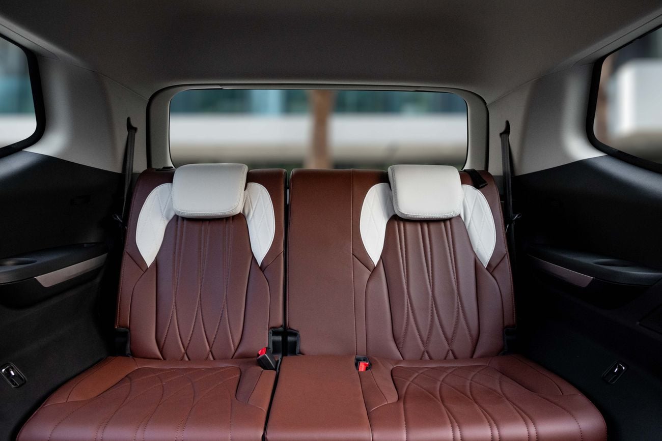 MG RX9 RX9 Rakan Luxury | 2,253 P.M | 0% Downpayment | MG WARRANTY!