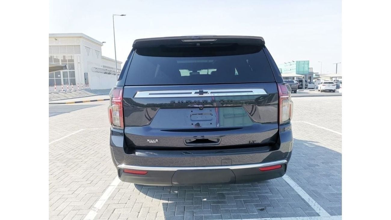 Chevrolet Suburban Chevrolet LT Suburban - 2022- Grey
