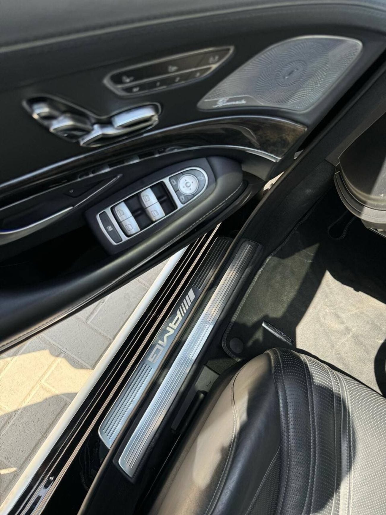 Mercedes-Benz S 63 AMG Std 5.5L