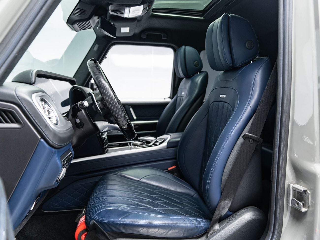 مرسيدس بنز G 63 AMG STD BUY NOW, PAY 2027 | THE BLACKLINE STANDARD | 2027 Mercedes Warranty, GCC