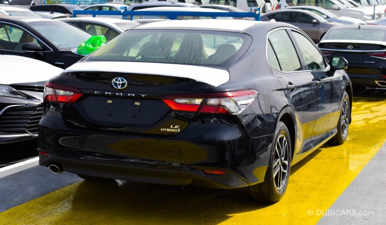 Toyota Camry GLHybrid 2.5 L