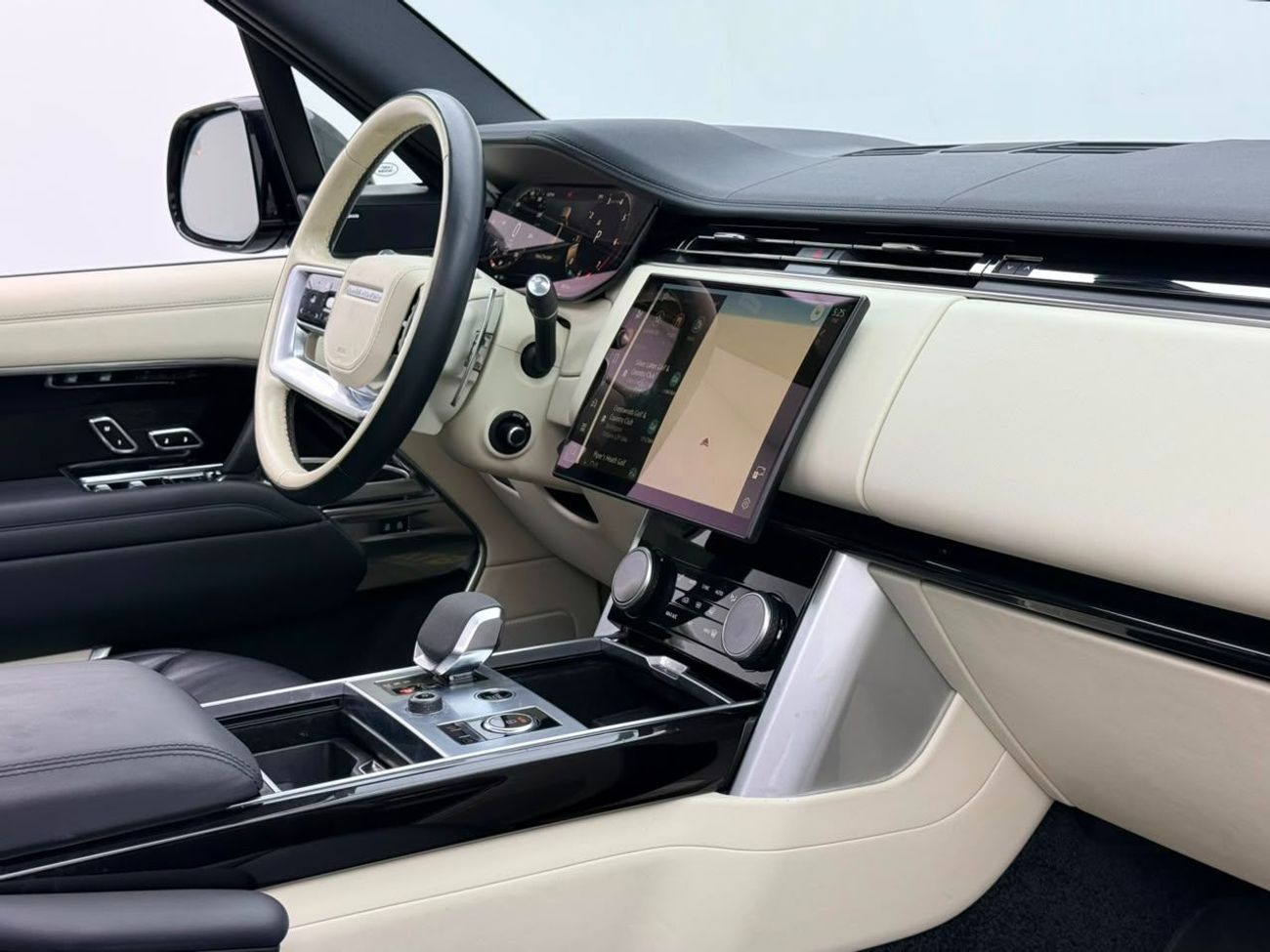 لاند روفر رينج روفر 2023 Range Rover SE P530, Auto Guard Warranty, Full Land Rover Service History, Canadian Specs.