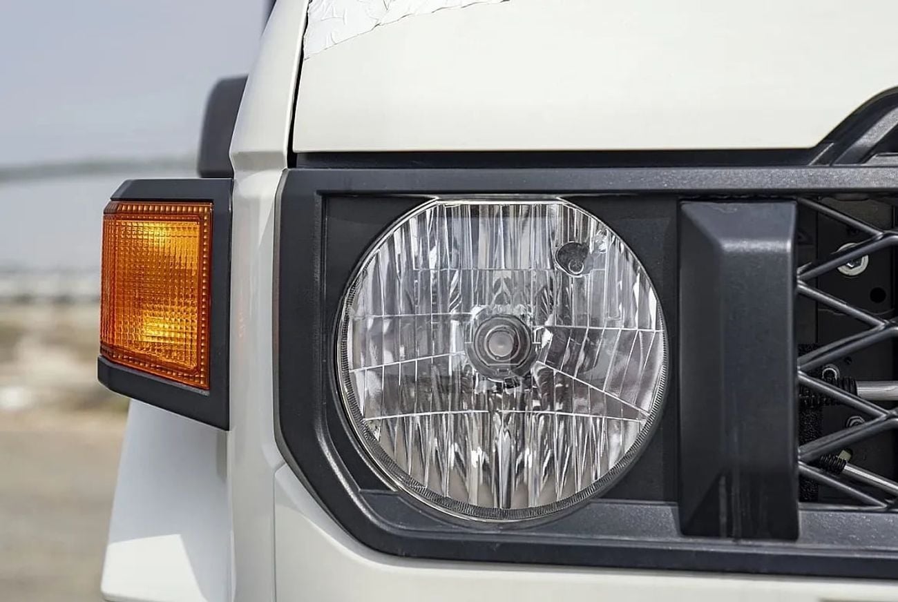 Toyota Land Cruiser 70 LX D/C  4.2  DIESEL