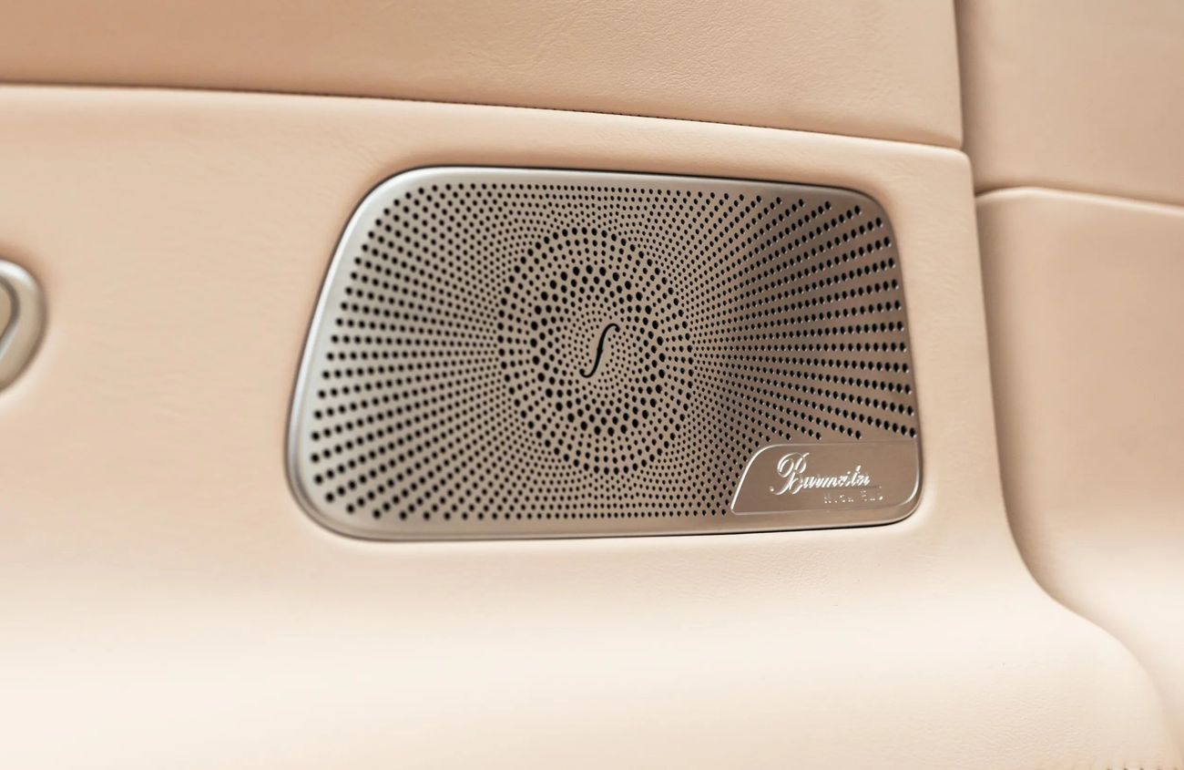 Mercedes-Benz S 650 Cabriolet 6.0L V12 Bi-Turbo Engine