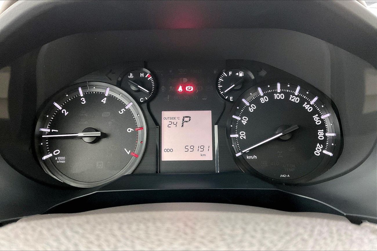 تويوتا برادو GXR | سنة ضمان مجانية | 0 دفعة أولى | سياسة الإعادة بعد 7 أيام