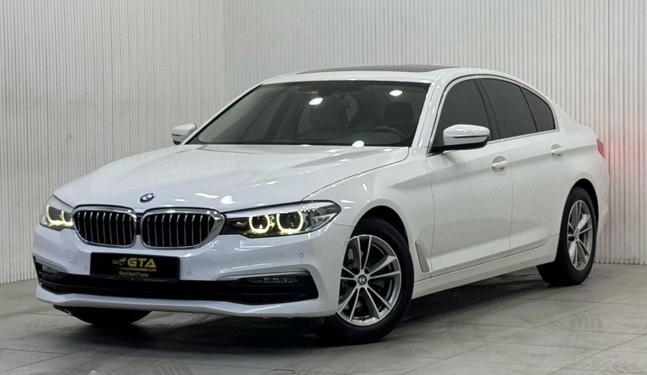 بي أم دبليو 520i Std 2.0L 2020 BMW 520i Executive, 2025 BMW Warranty + Service Pack, Excellent Condition, GCC