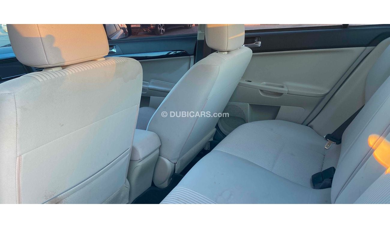 Mitsubishi Lancer Full option GLS  ‏بدون صبغ