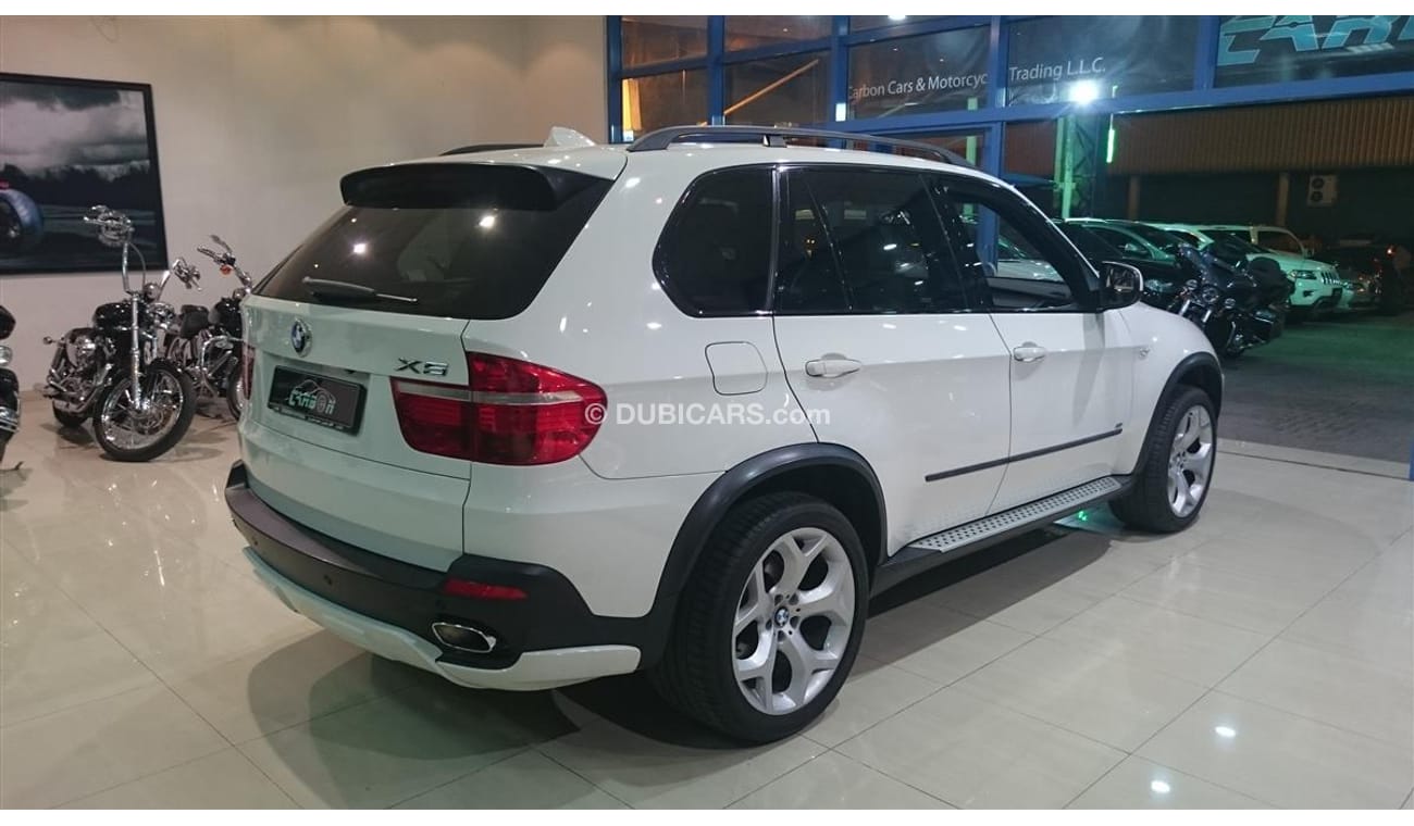 BMW X5 4.8- 2007 - gulf specs full service history