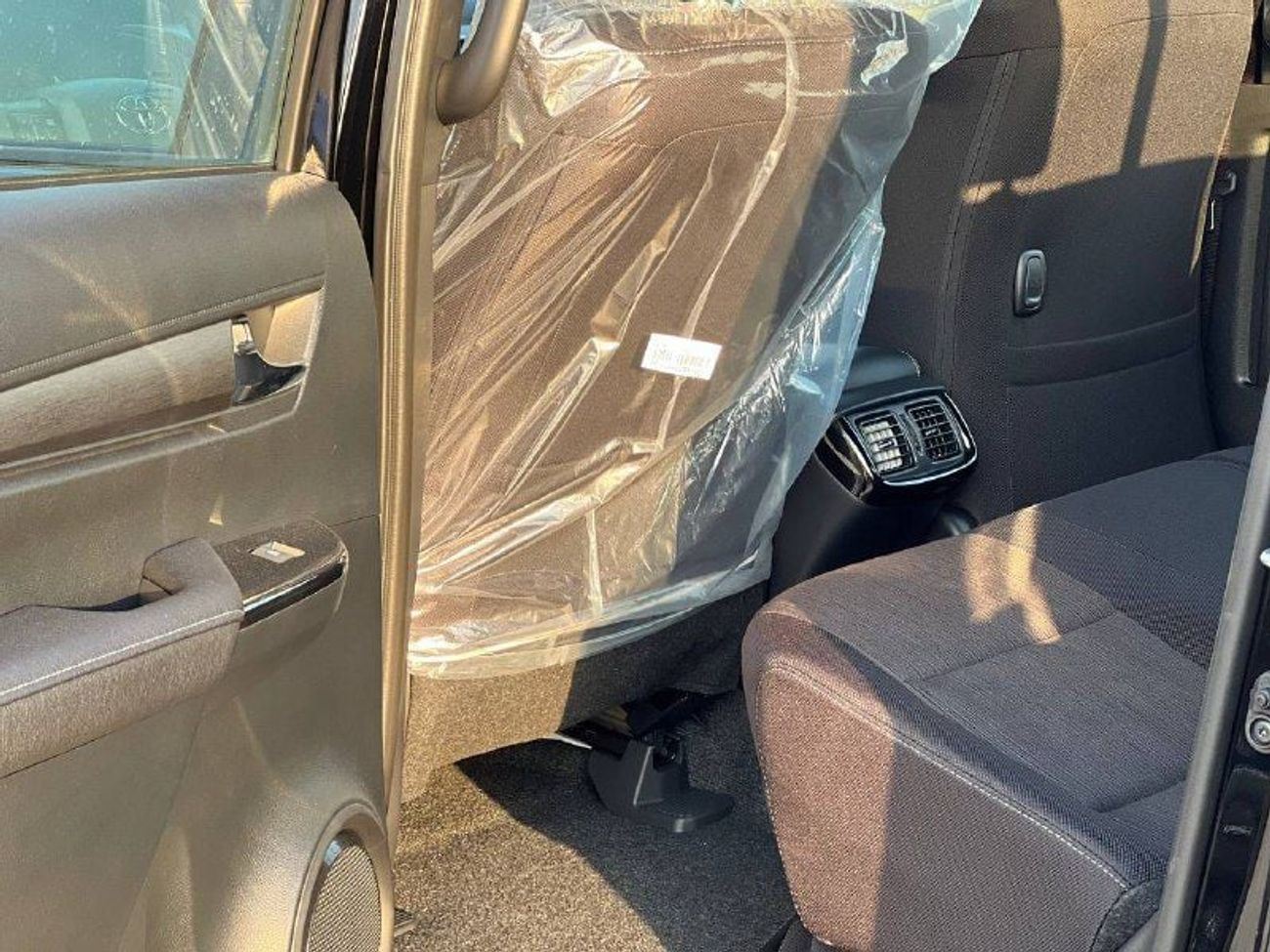 Toyota Hilux ADVENTURE 4.0L PTR A/T // 2025 // FULL OPTION WITH 360 CAMERA , BLIND SPOT , ADV KIT // SPECIAL OFFE