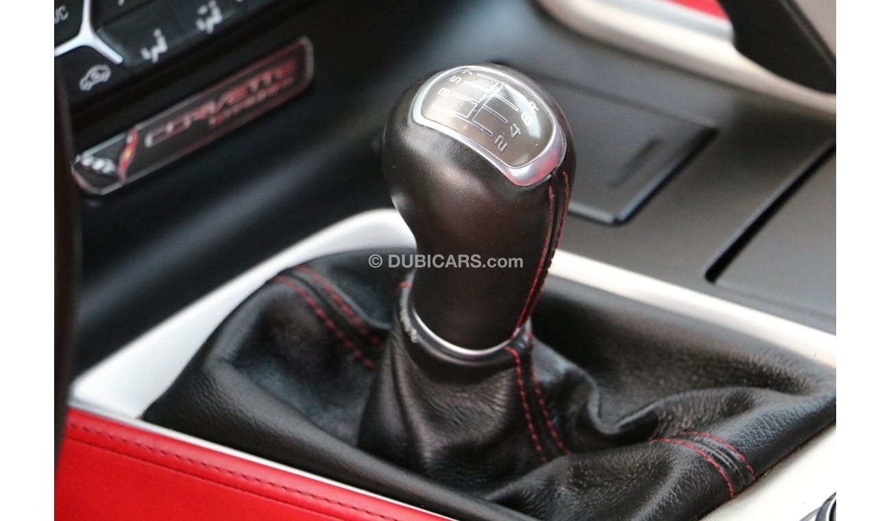 شيفروليه كورفت شيفروليه كورفت 2014 قير عادي خليجي بحالة الوكاله