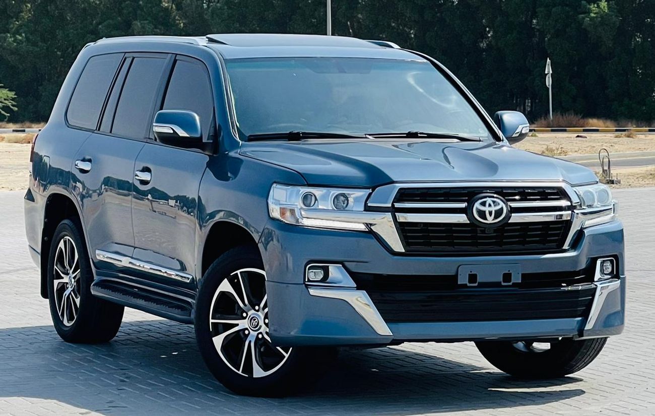 تويوتا لاند كروزر